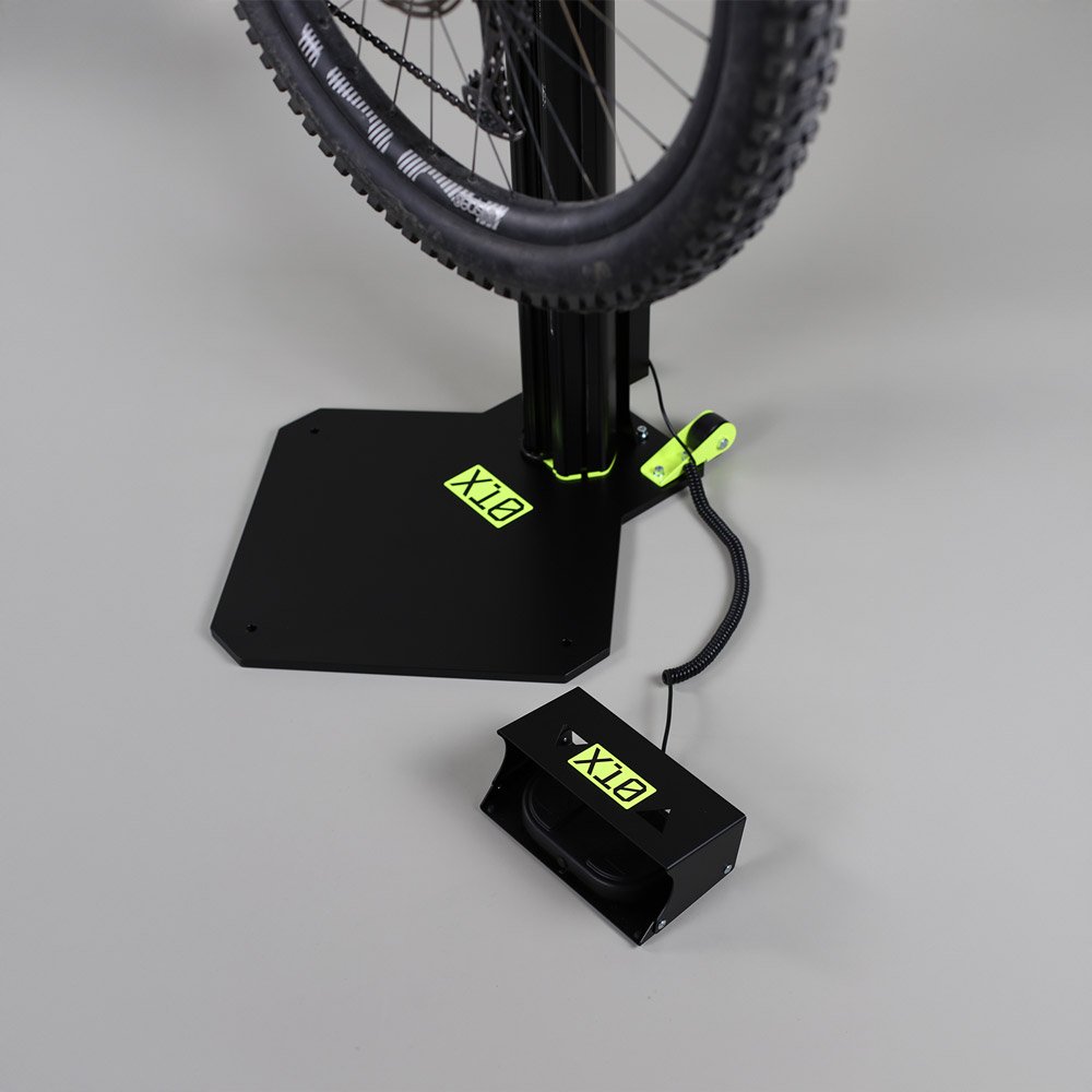 X10 Supporto di montaggio elettrico FS con interruttore a pedale