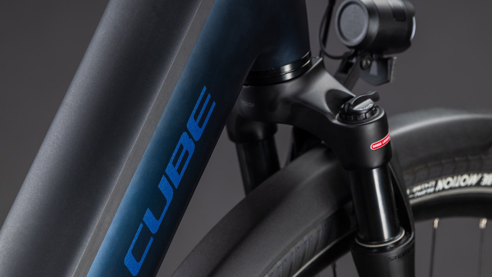 Cube Supreme Hybrid Deluxe ONE 600 indigoblue'n'switch Easy Entry